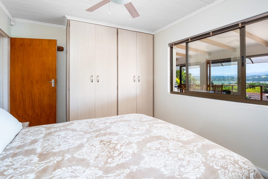 3 Bedroom Property for Sale in Brenton On Lake Western Cape